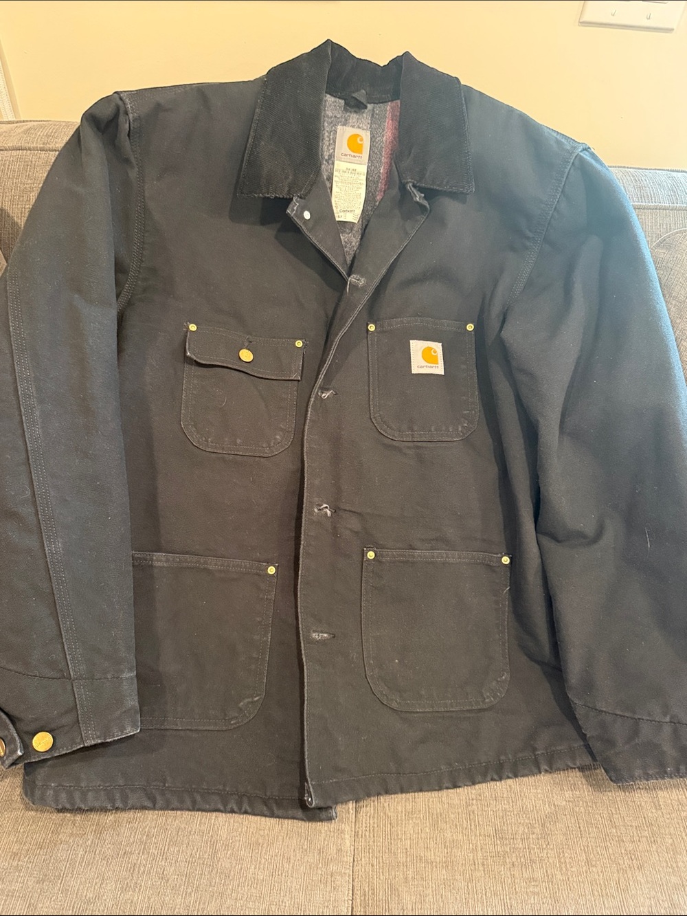 Carhartt Black Men's Duck Canvas Vintage Chore Coat with Corduroy Collar